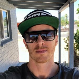 Meet your Posher, Miles